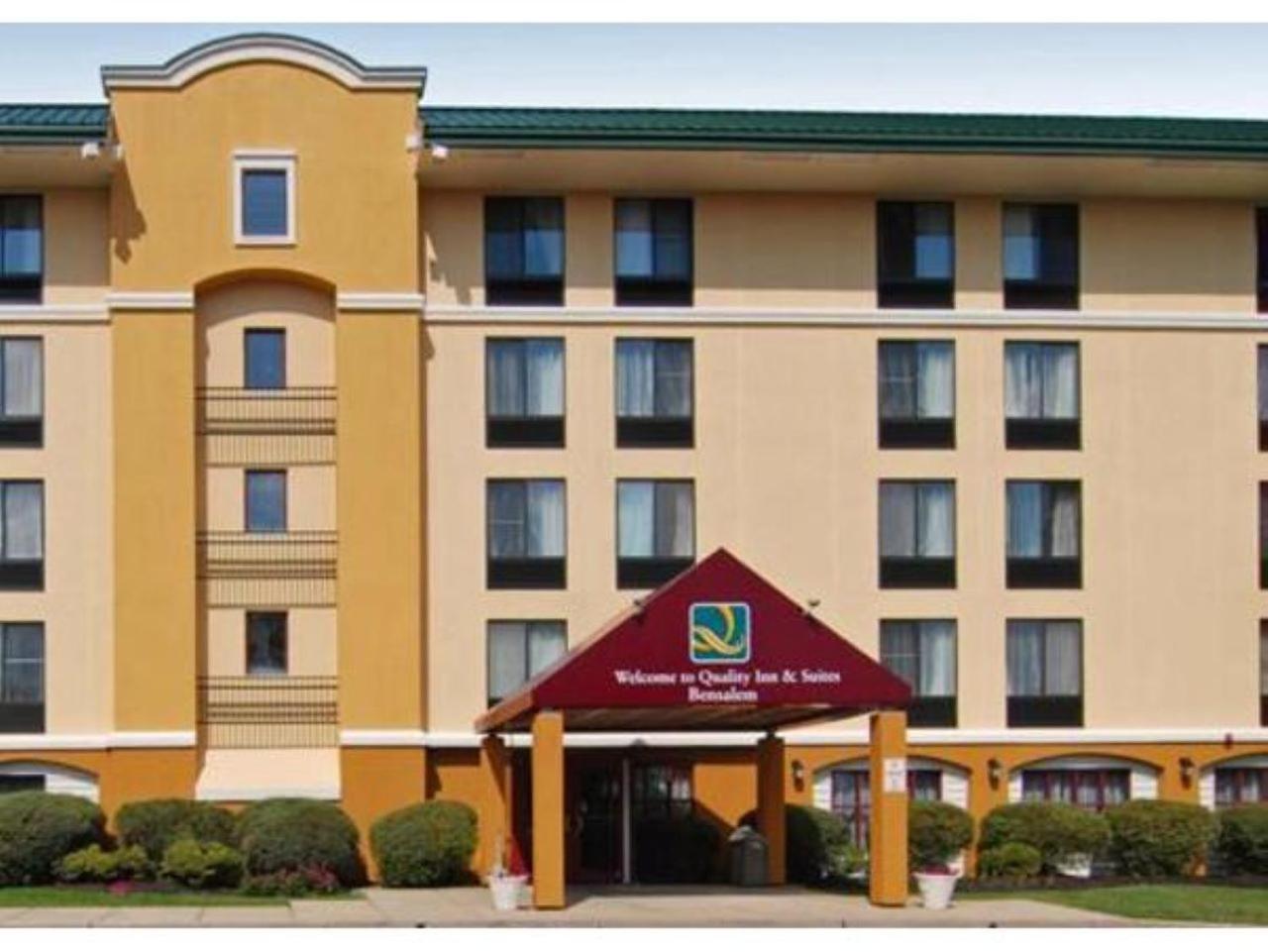 Quality Inn & Suites Bensalem Εξωτερικό φωτογραφία